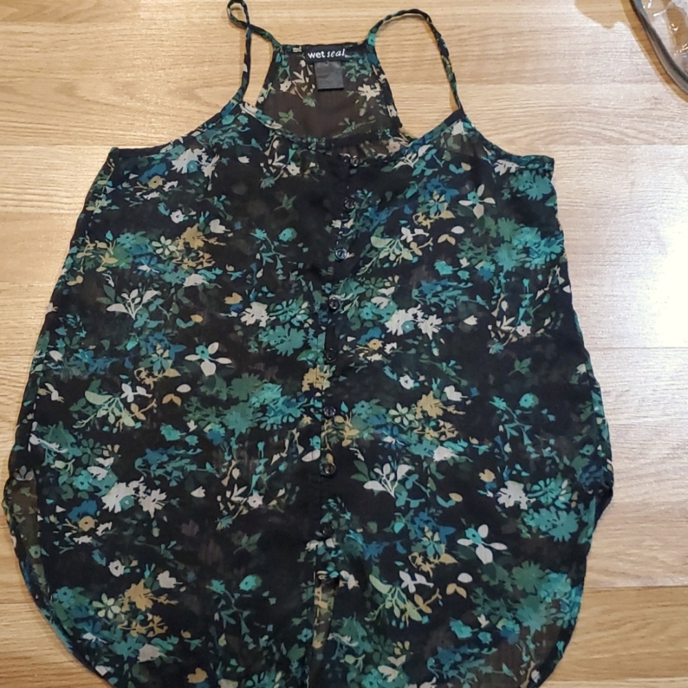Floral top